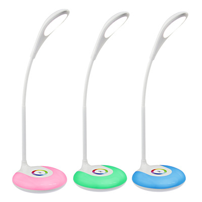 LED多功能臺燈 護眼學習、變色夜燈與便攜手持扇的完美結合